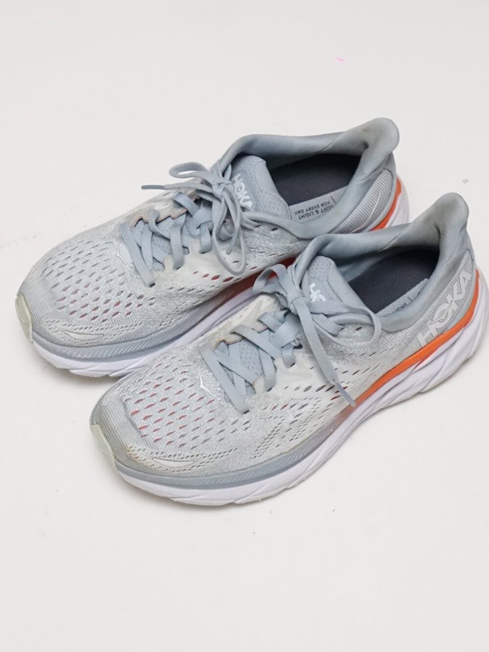 Hoka One One Clifton 8 Running Shoes Womens Size 7B Gray Sneakers